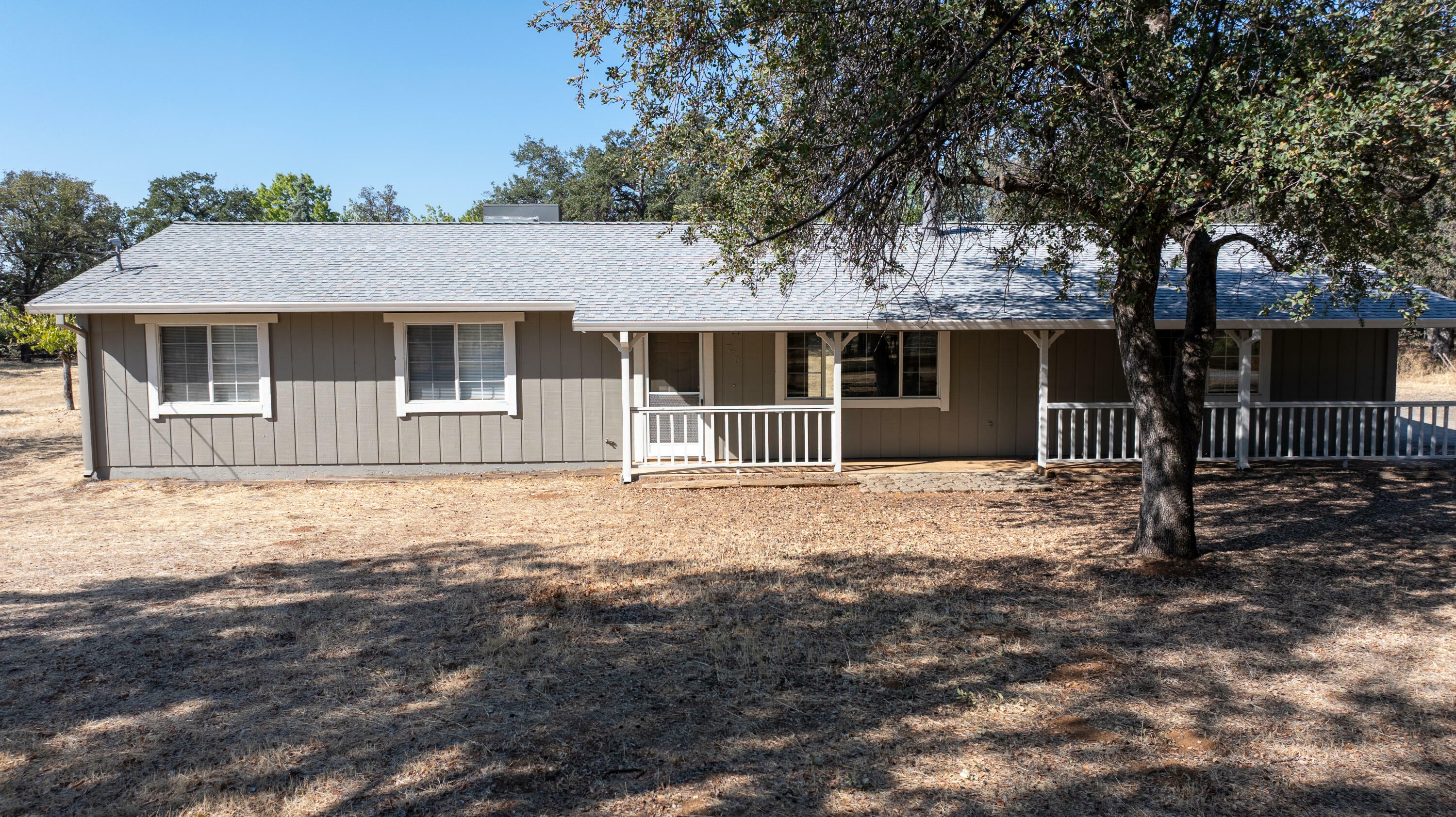 770 Gibralter Road  Redding CA 96003 photo