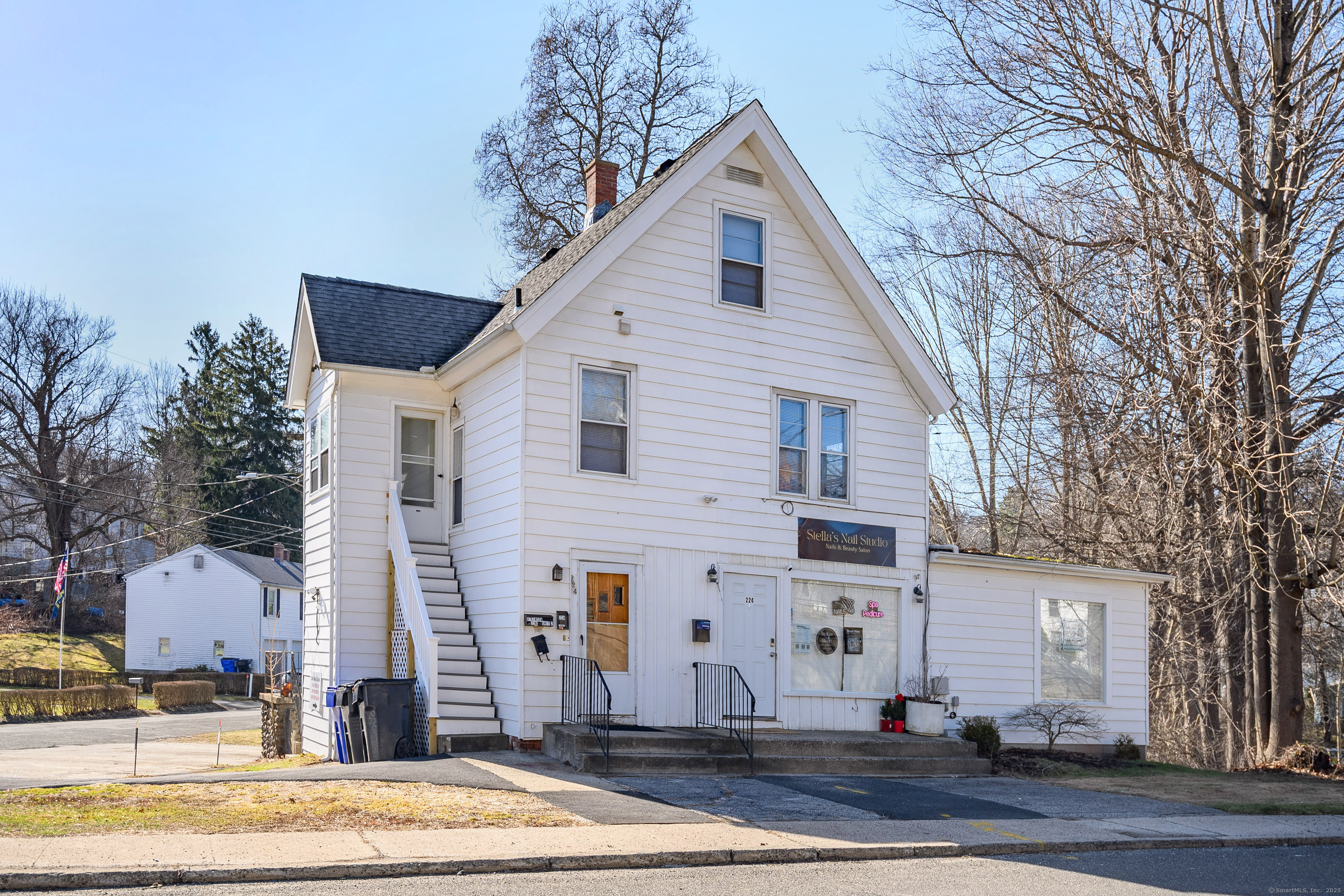 Property Photo: 224 Echo Lake Road CT 06795