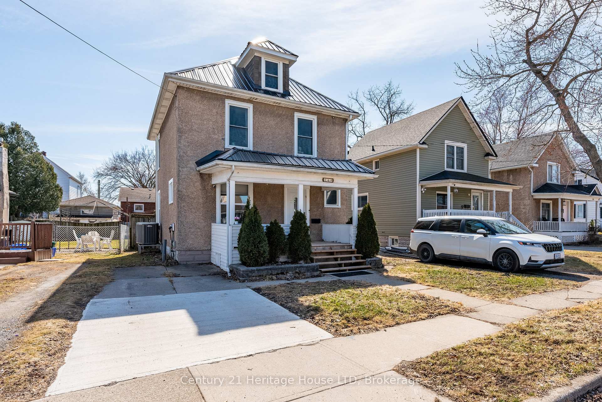 Property Photo: 149 Bald Street ON L3C 5C5