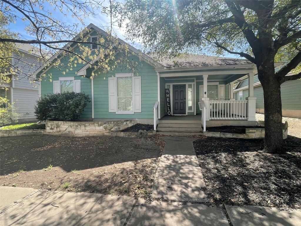 Property Photo: 440 Hogan TX 78640