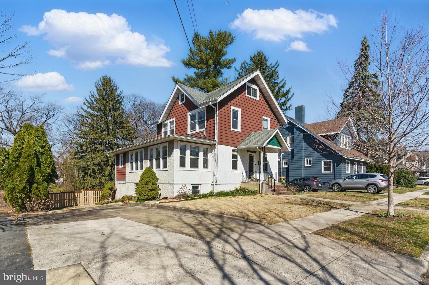 Property Photo: 301 Lakeview Drive NJ 08108