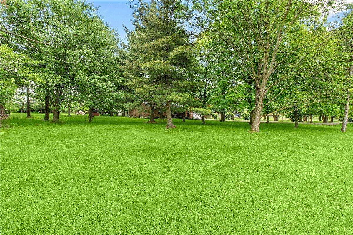 Property Photo: 400 Sylvan Shores Drive OH 45369