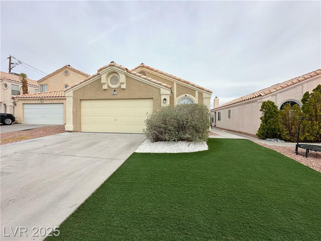 Property Photo: 8024 Tulum Court NV 89145