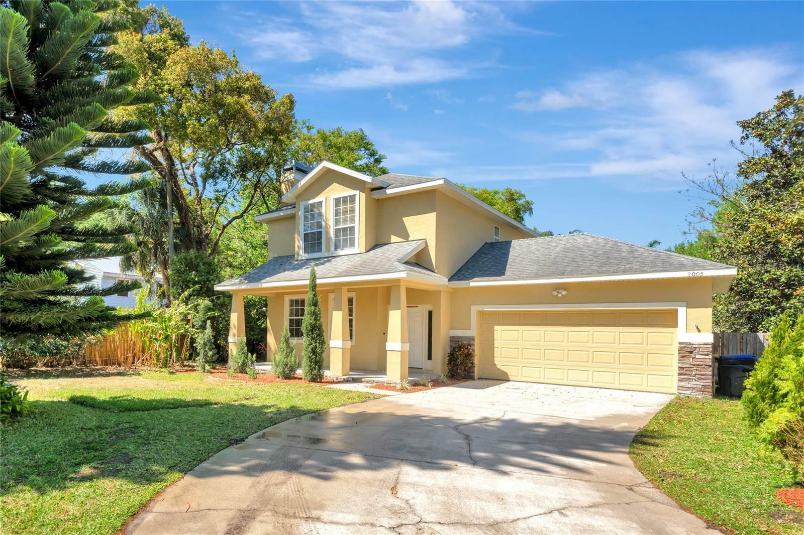 Property Photo: 2005 E Grant Avenue FL 32806