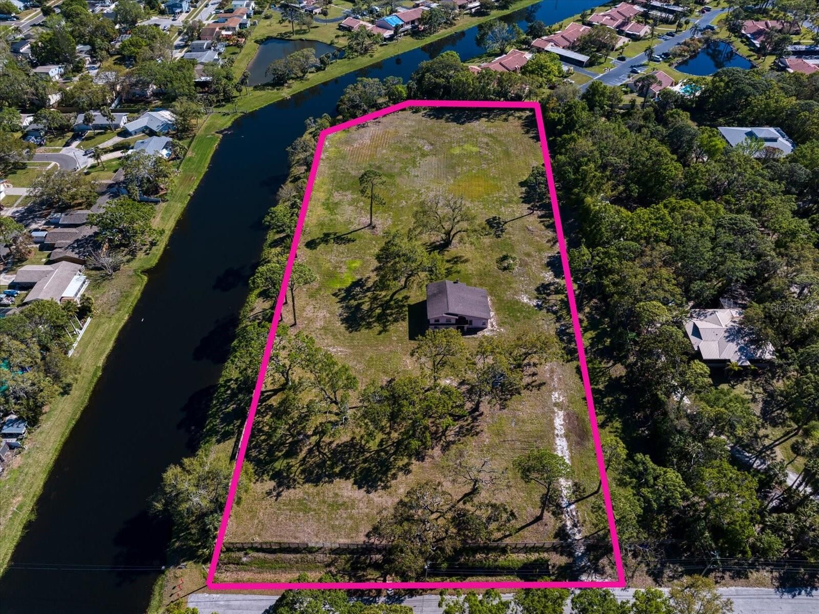 Property Photo: 9554 90th Avenue FL 33777