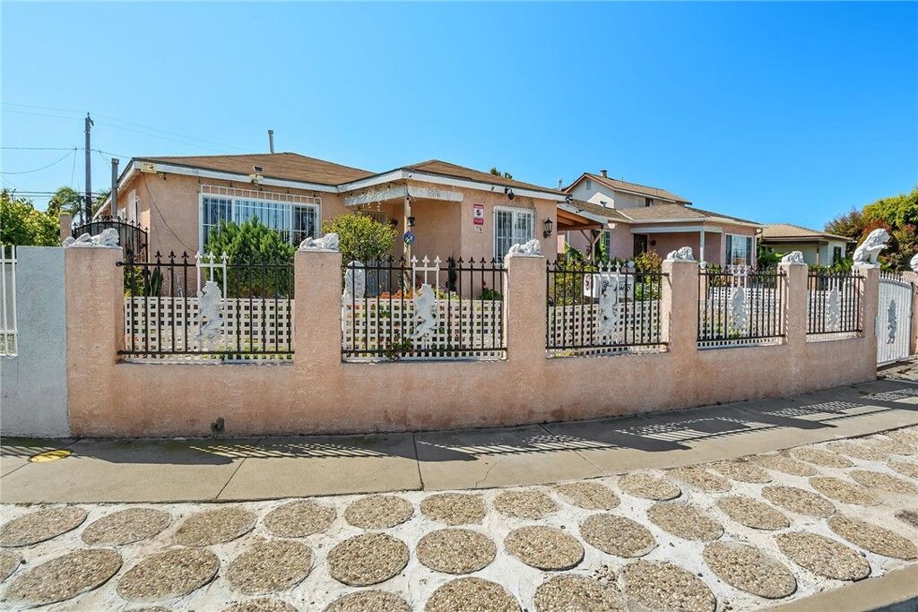 Property Photo: 3830 W 118th Street CA 90250