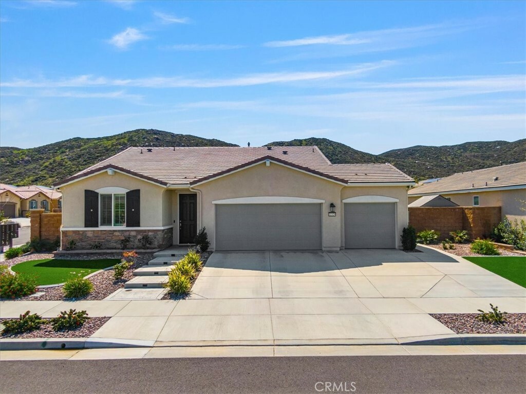 Property Photo:  32329 Iron Trail Road  CA 92596 