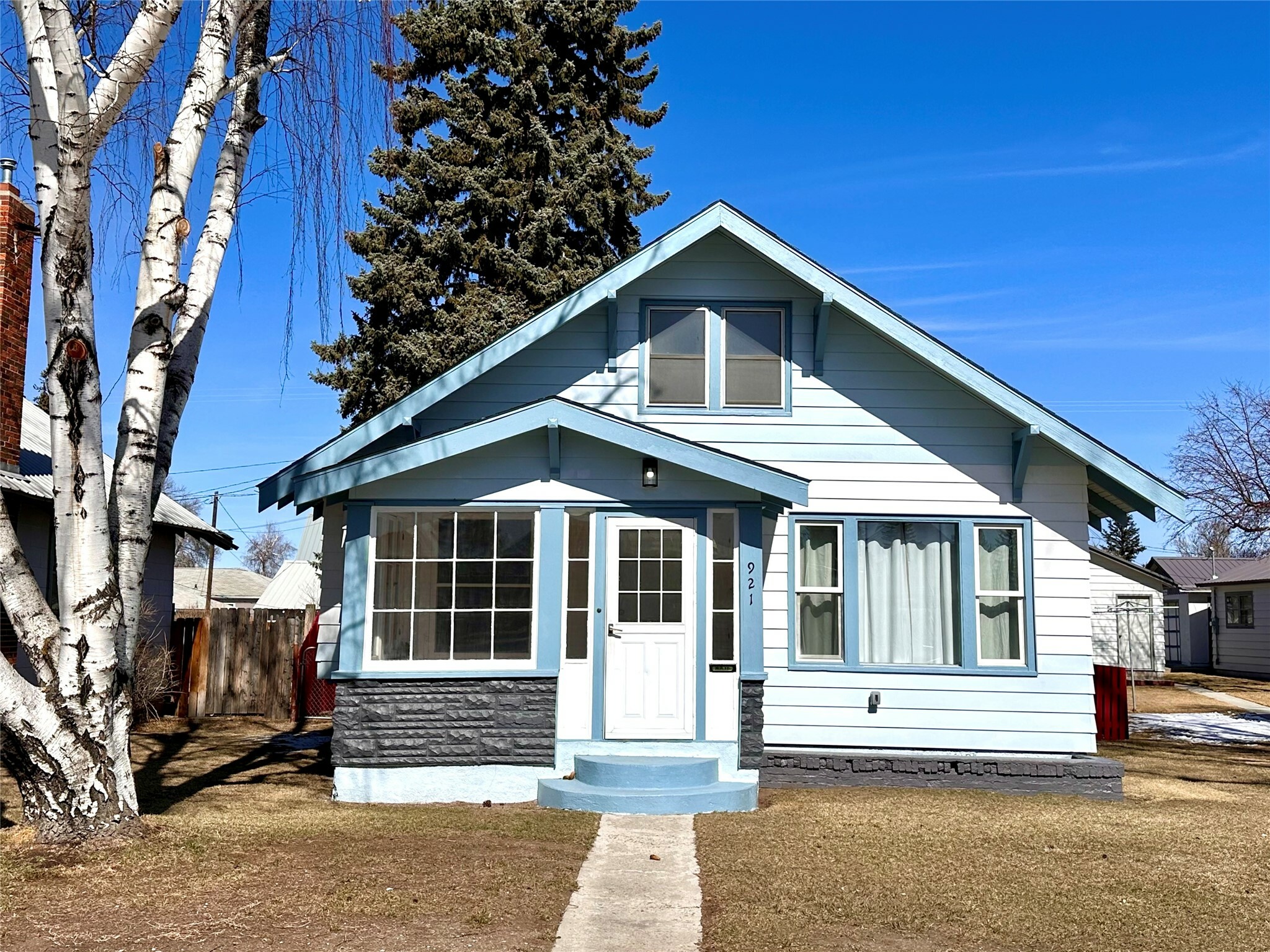 921 Milwaukee Avenue  Deer Lodge MT 59722 photo