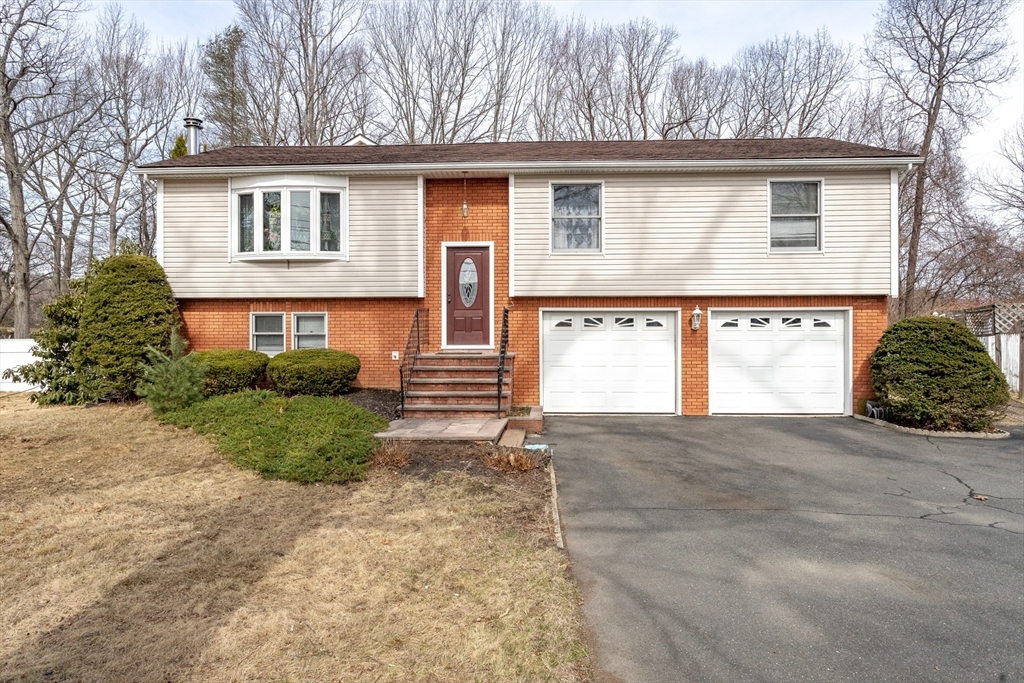 28 Tannery Rd  Westfield MA 01085 photo
