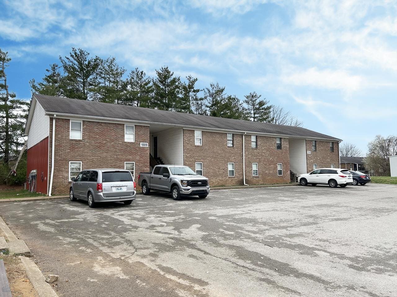 Property Photo:  999 &Amp 1009 Bryant Way  KY 42103 