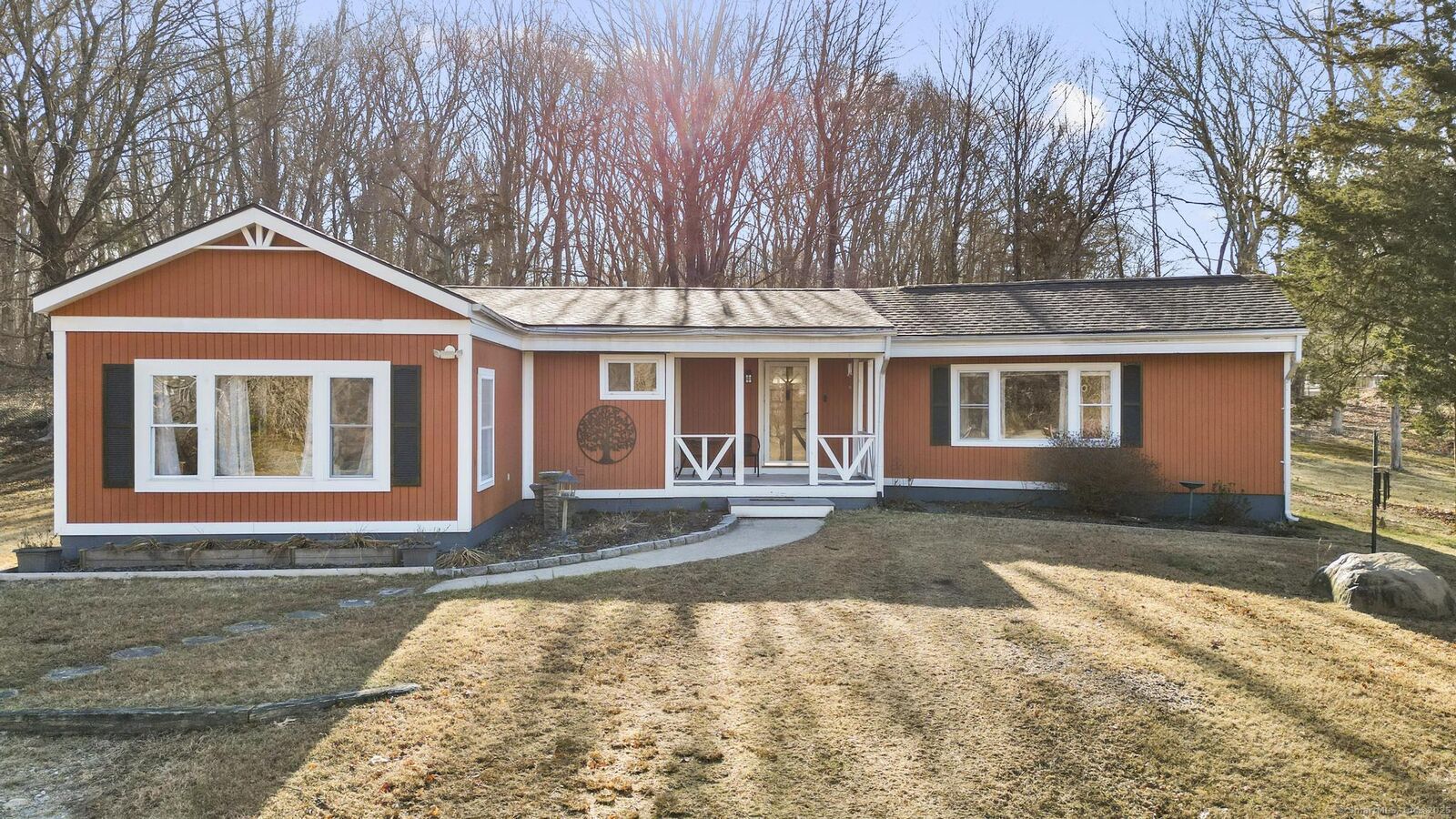 Property Photo:  17 Coit Court  CT 06385 