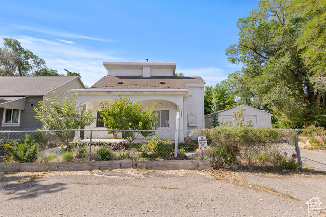 Property Photo: 661 E 2735 S UT 84403
