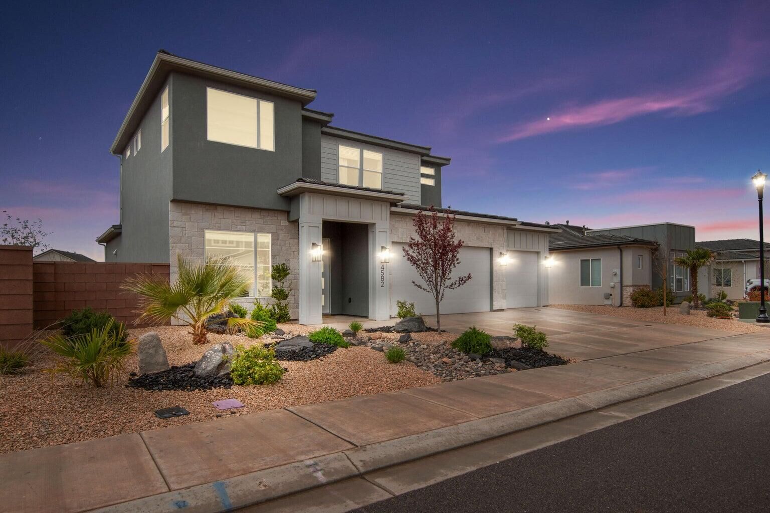 Property Photo:  4582 S Sophia Ln  UT 84780 