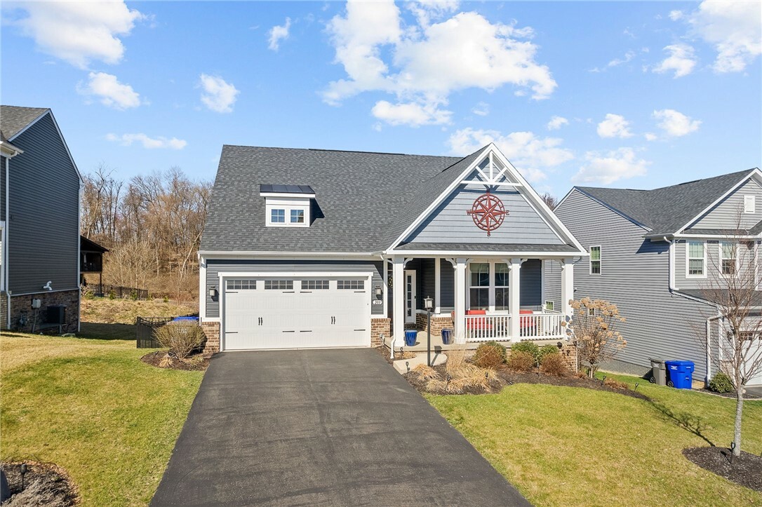 Property Photo: 203 Foxtail Cir PA 15108