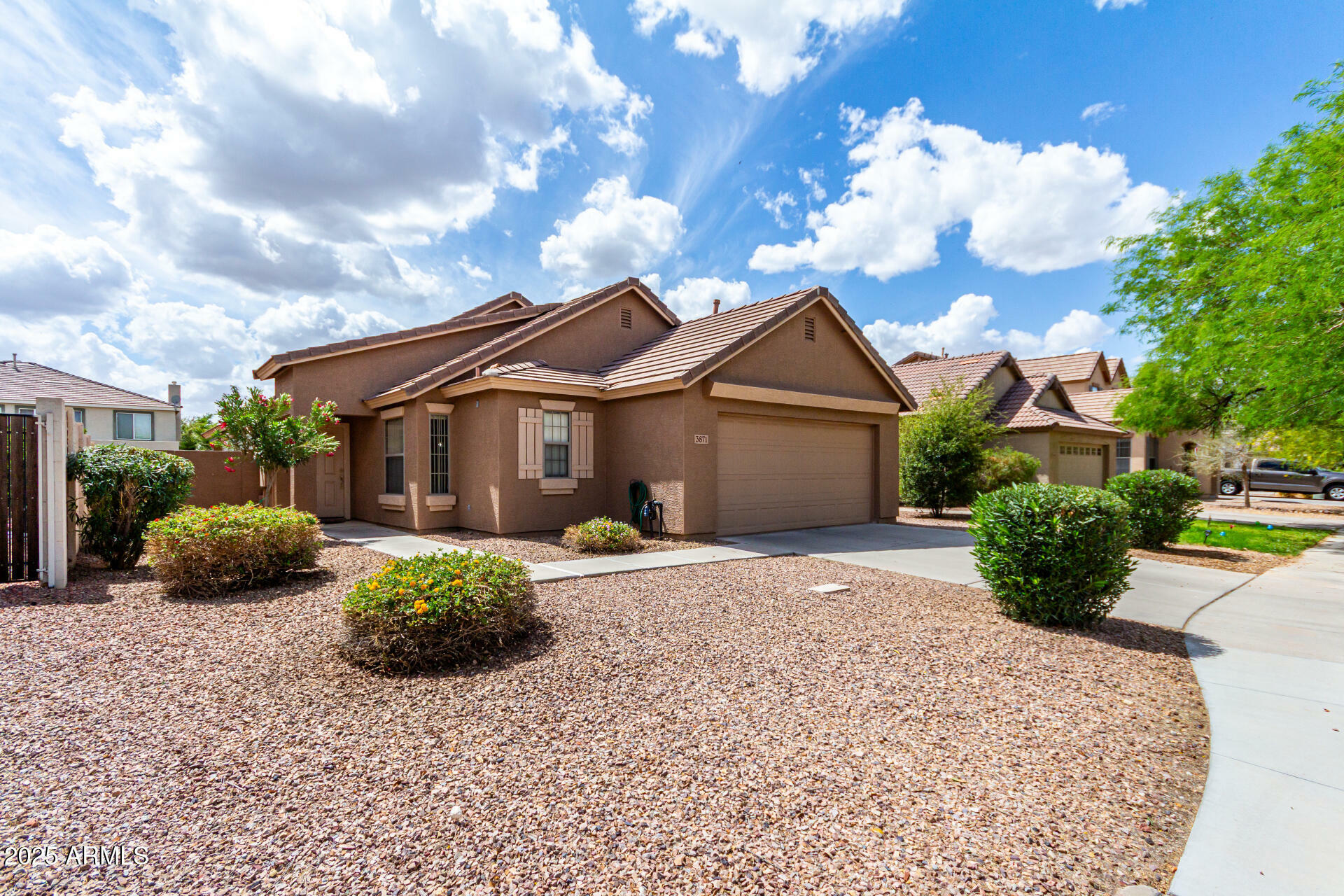 3871 E Ironhorse Road  Gilbert AZ 85297 photo