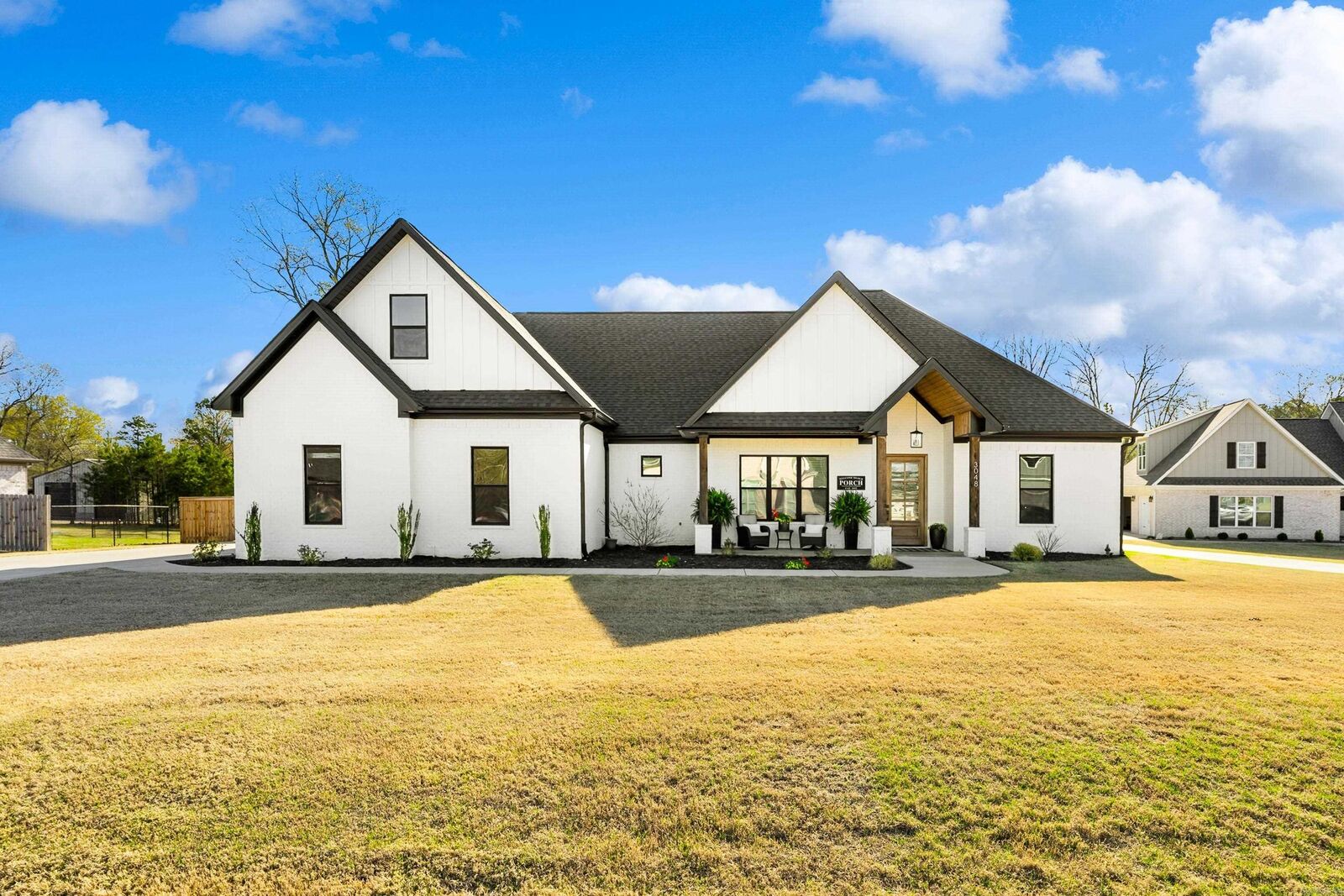 Property Photo: 3048 Vincintage Cove AR 72002