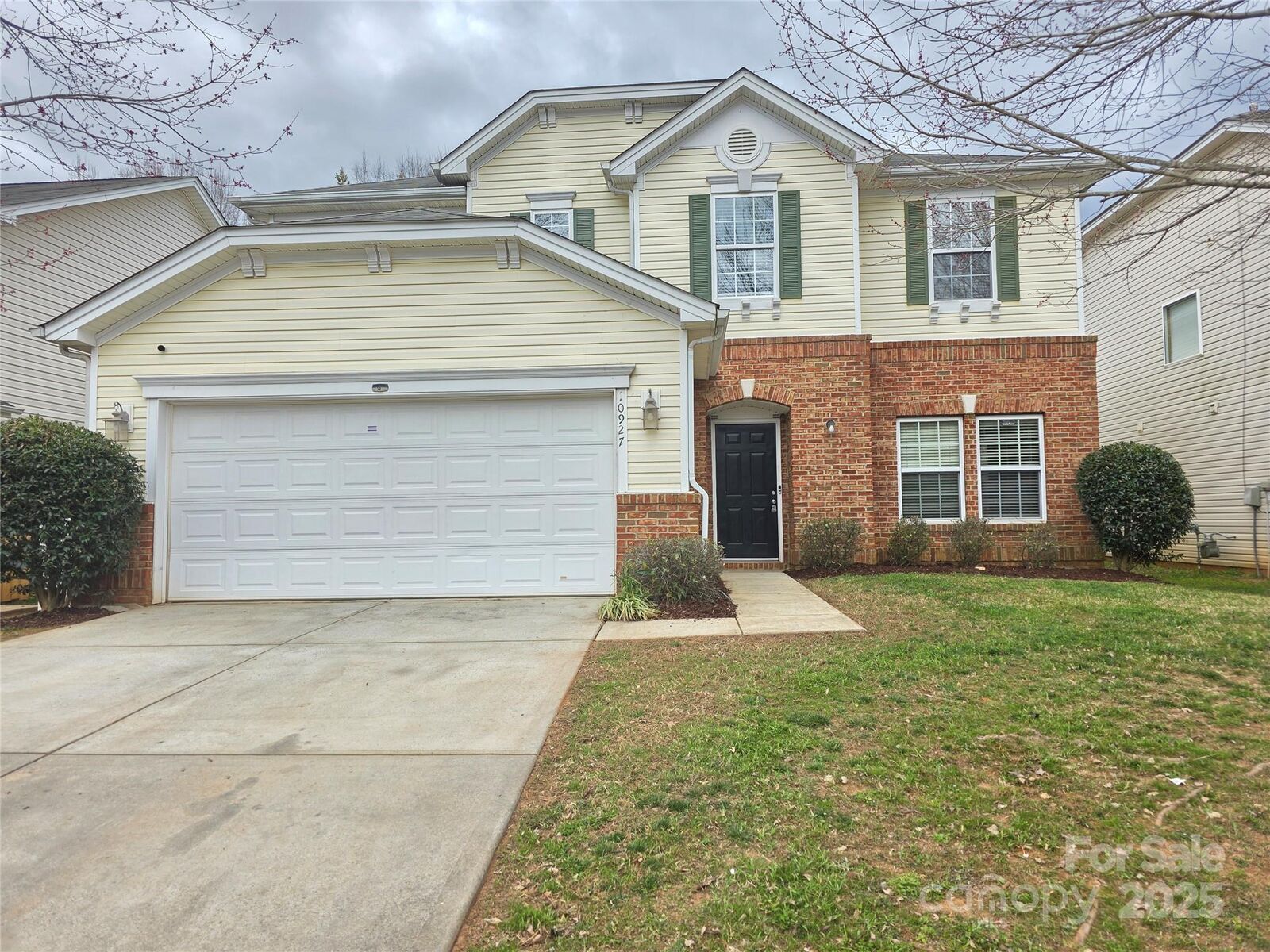 Property Photo:  10927 Kinnairds Street  NC 28278 