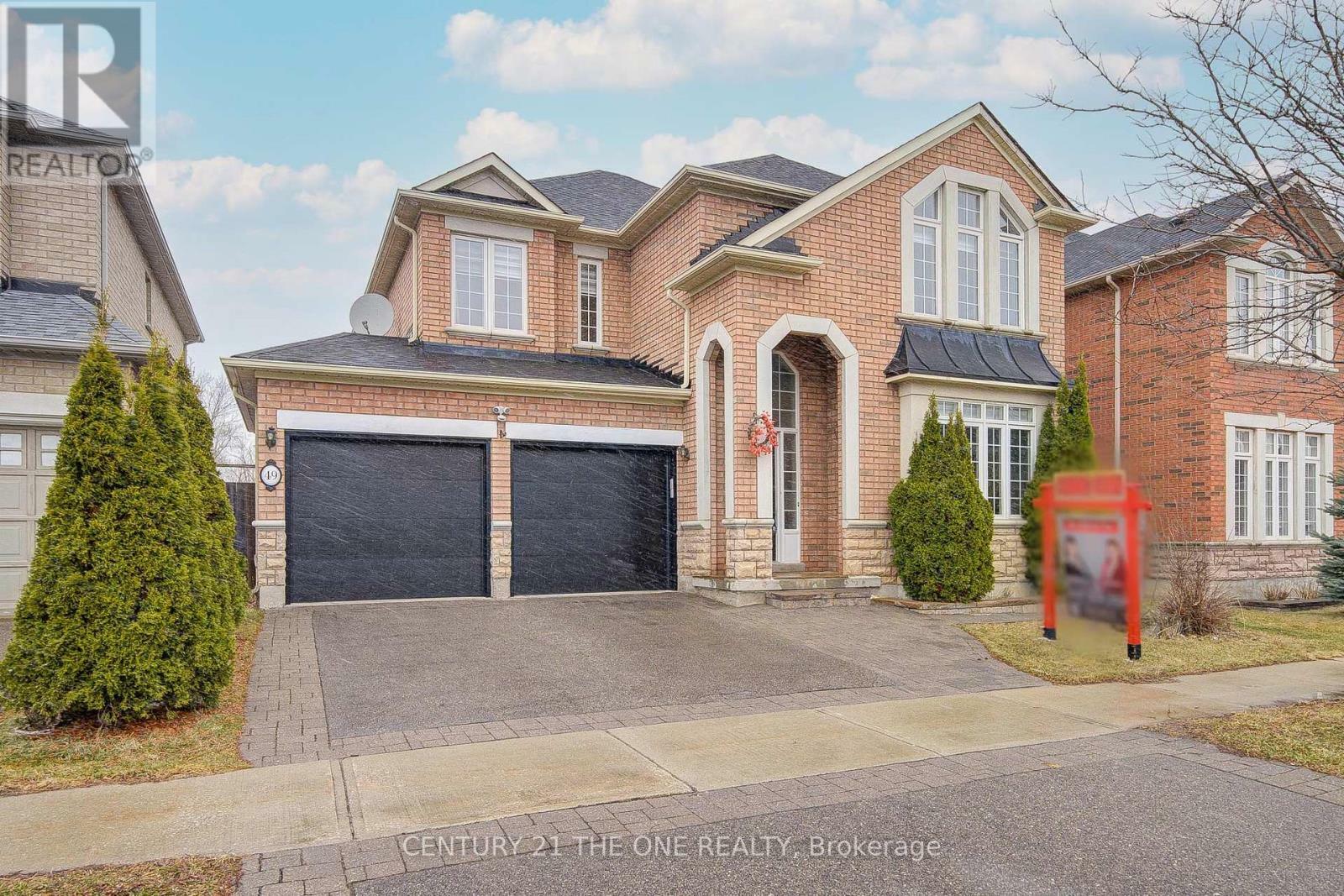 Property Photo: 49 Brass Drive ON L4E 4T4