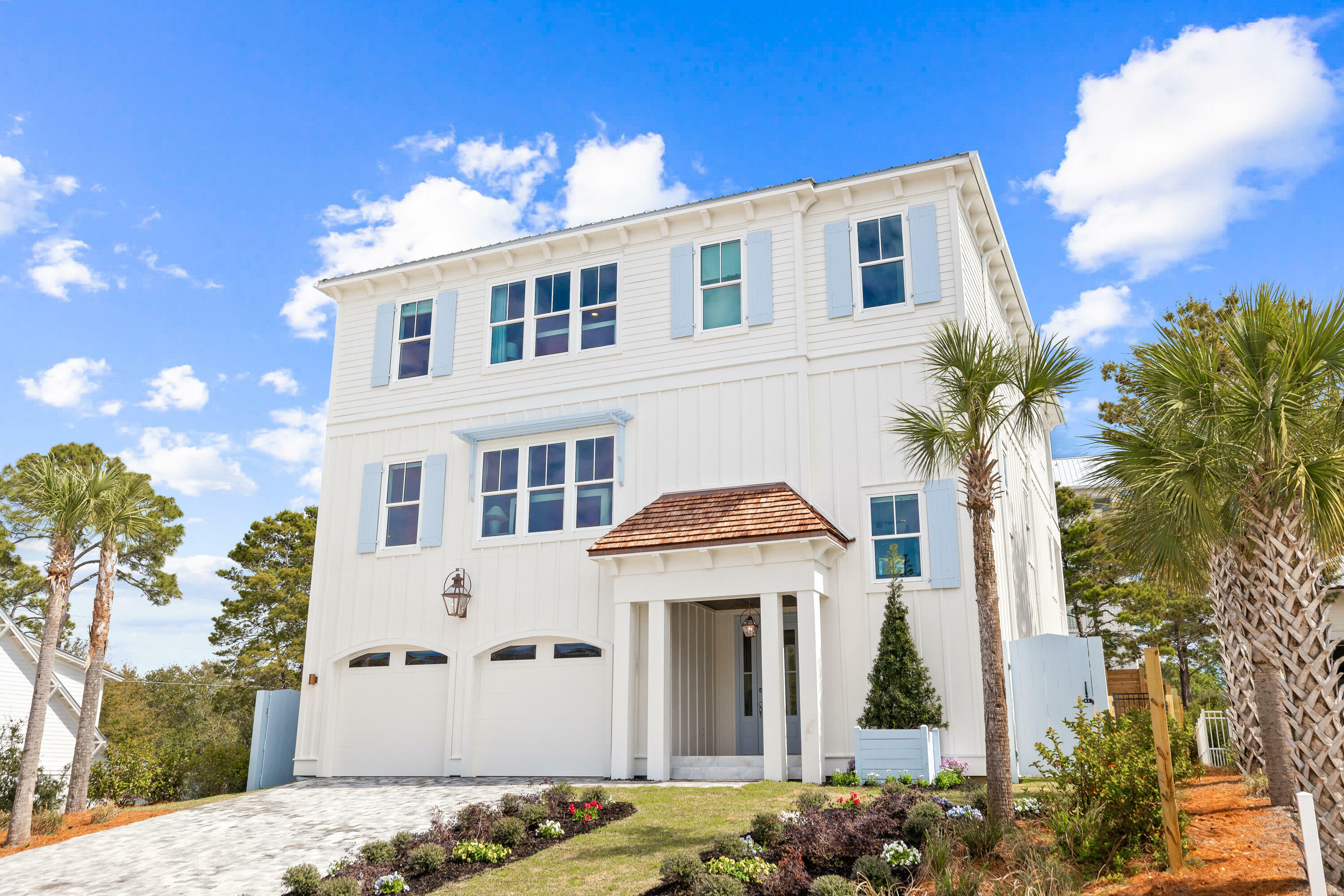 Property Photo: 41 Martha'S Lane FL 32459