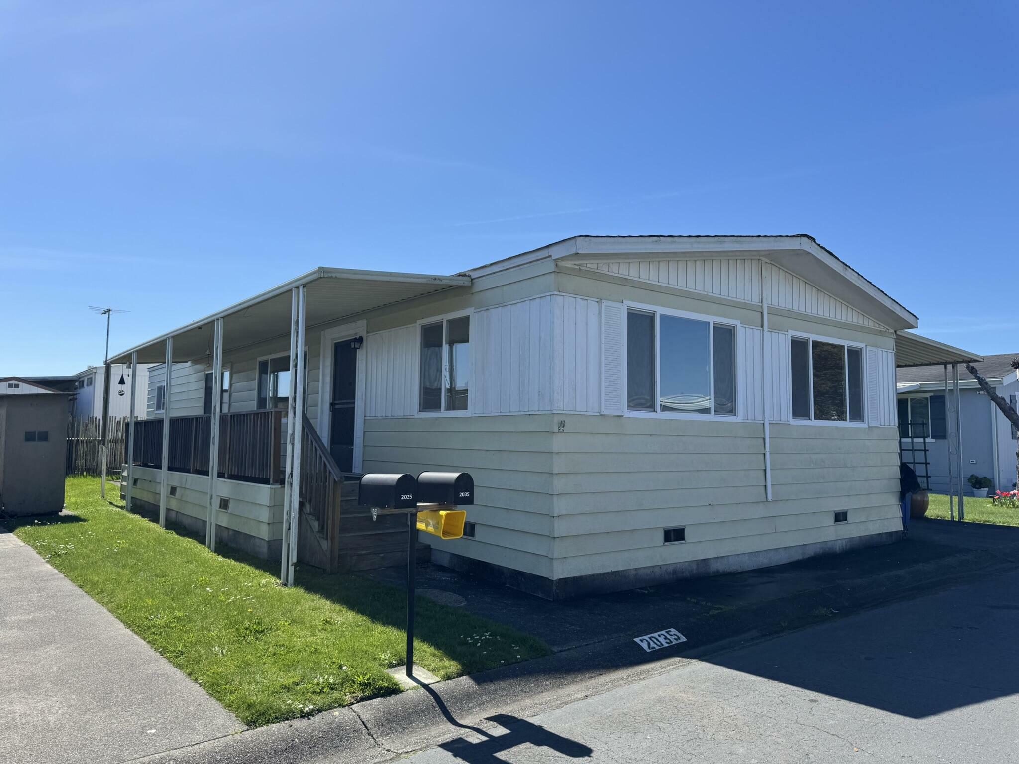 Property Photo: 2035 Shetland Lane CA 95521