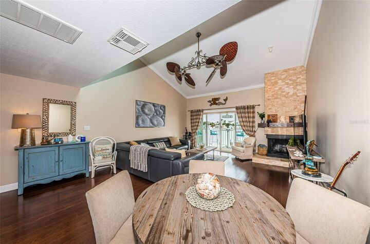 Property Photo:  2515 Bay Boulevard A  FL 33785 