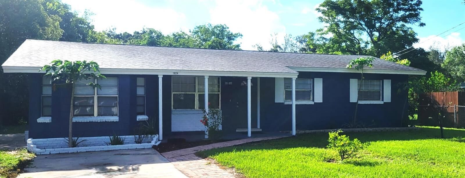 Property Photo: 1024 31st Street NW FL 33881