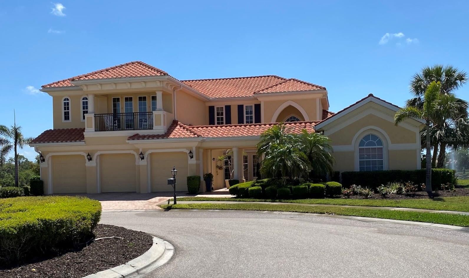 Property Photo:  273 Portofino Drive  FL 34275 
