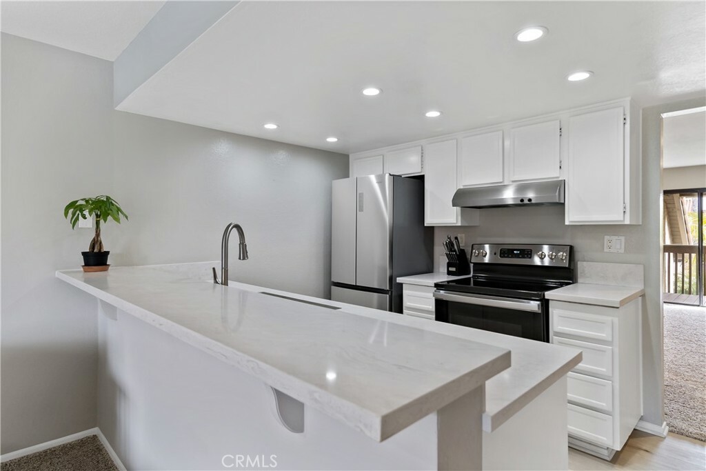 Property Photo: 7648 Bay Drive 201 CA 92648