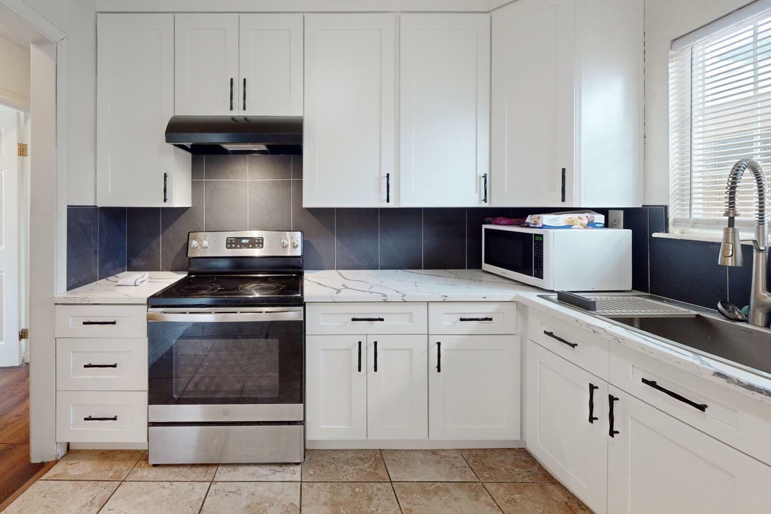 Property Photo:  5605 Arboga Road  CA 95961 