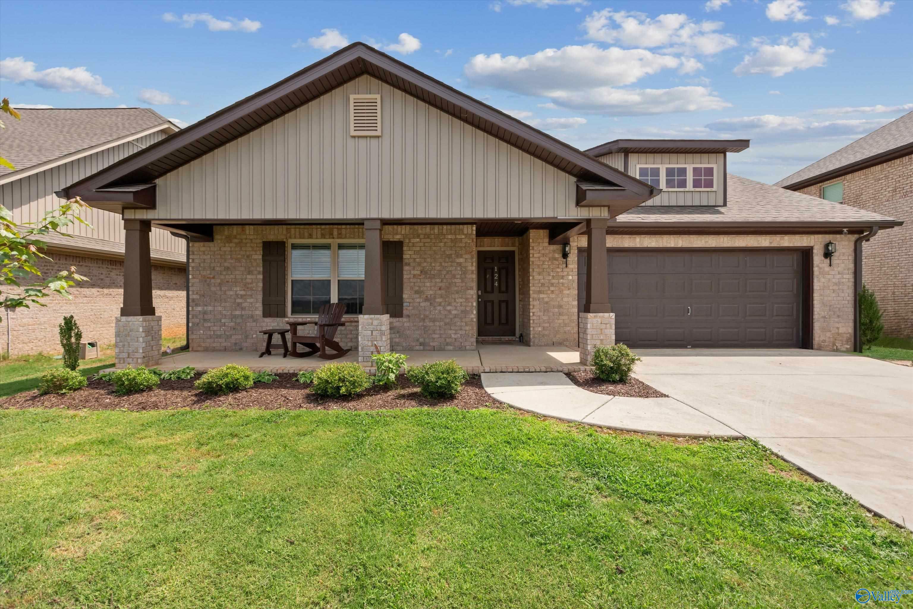 Property Photo: 124 Sublett Drive AL 35750