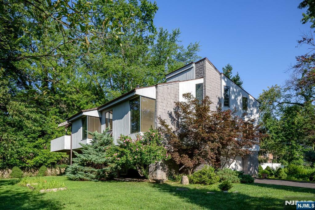 Property Photo: 17 Sycamore Avenue NJ 07642