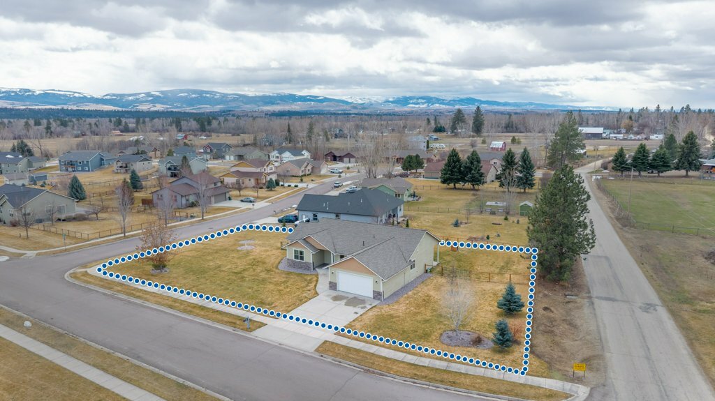 Property Photo: 369 Gold Court MT 59833