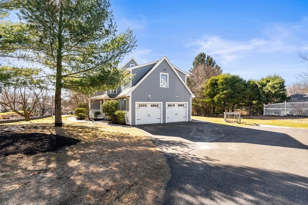 Property Photo:  24 Battle Green Road  MA 02421 