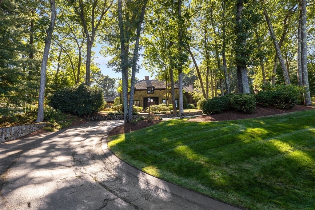 Property Photo: 11 Fulling Mill Ln MA 02043