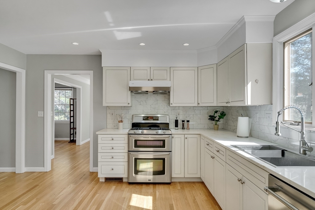 Property Photo: 231 Woburn Street MA 02420