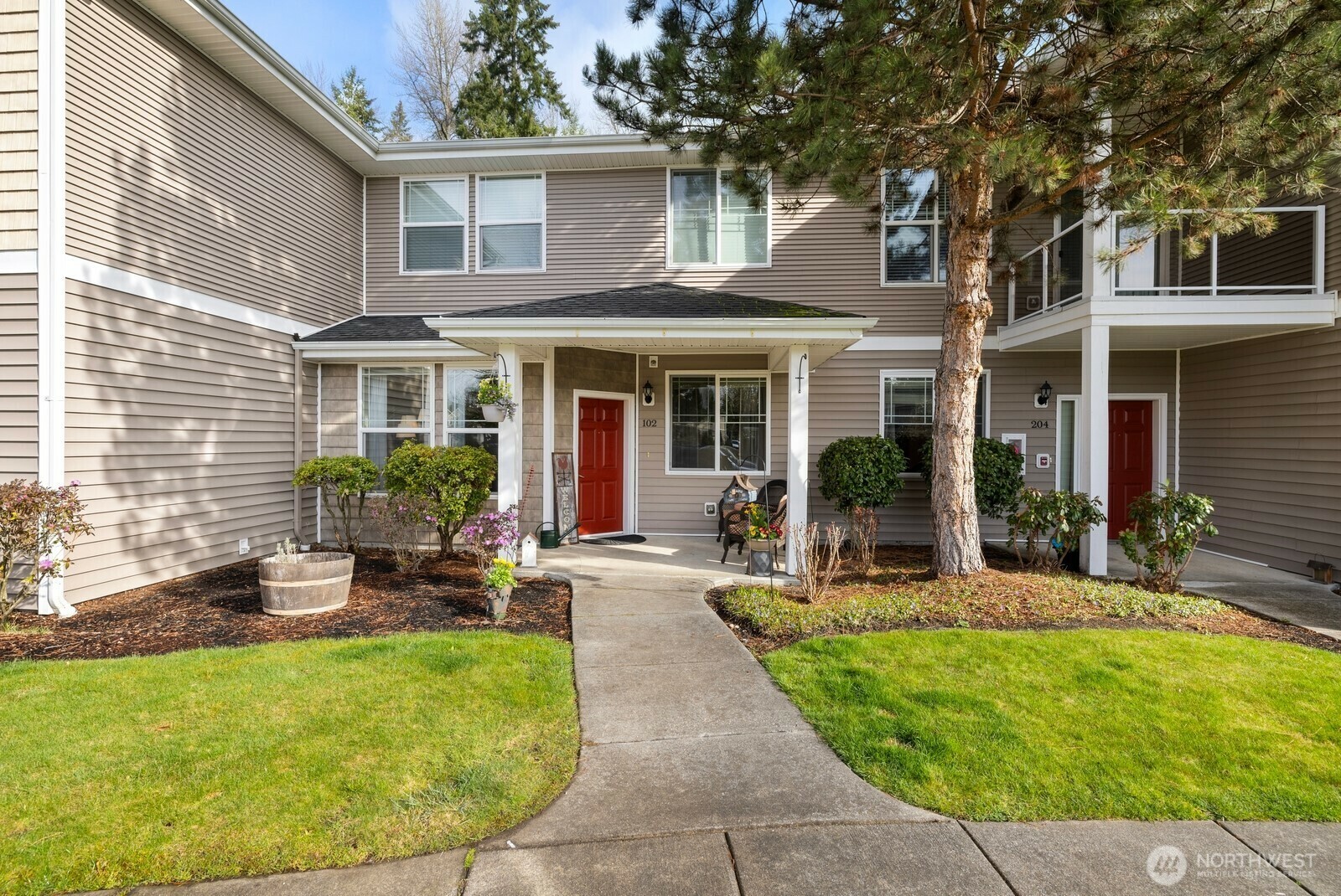 Property Photo: 12601 172nd Street E Jj102 WA 98374