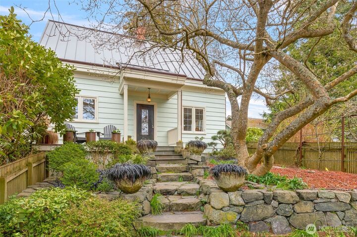 Property Photo:  22032  Dockton Road SW  WA 98070 