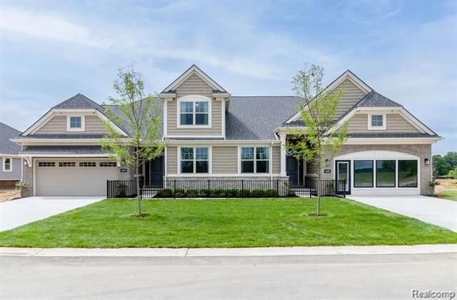 3888 Chatham Place 99  Brighton Twp MI 48114 photo