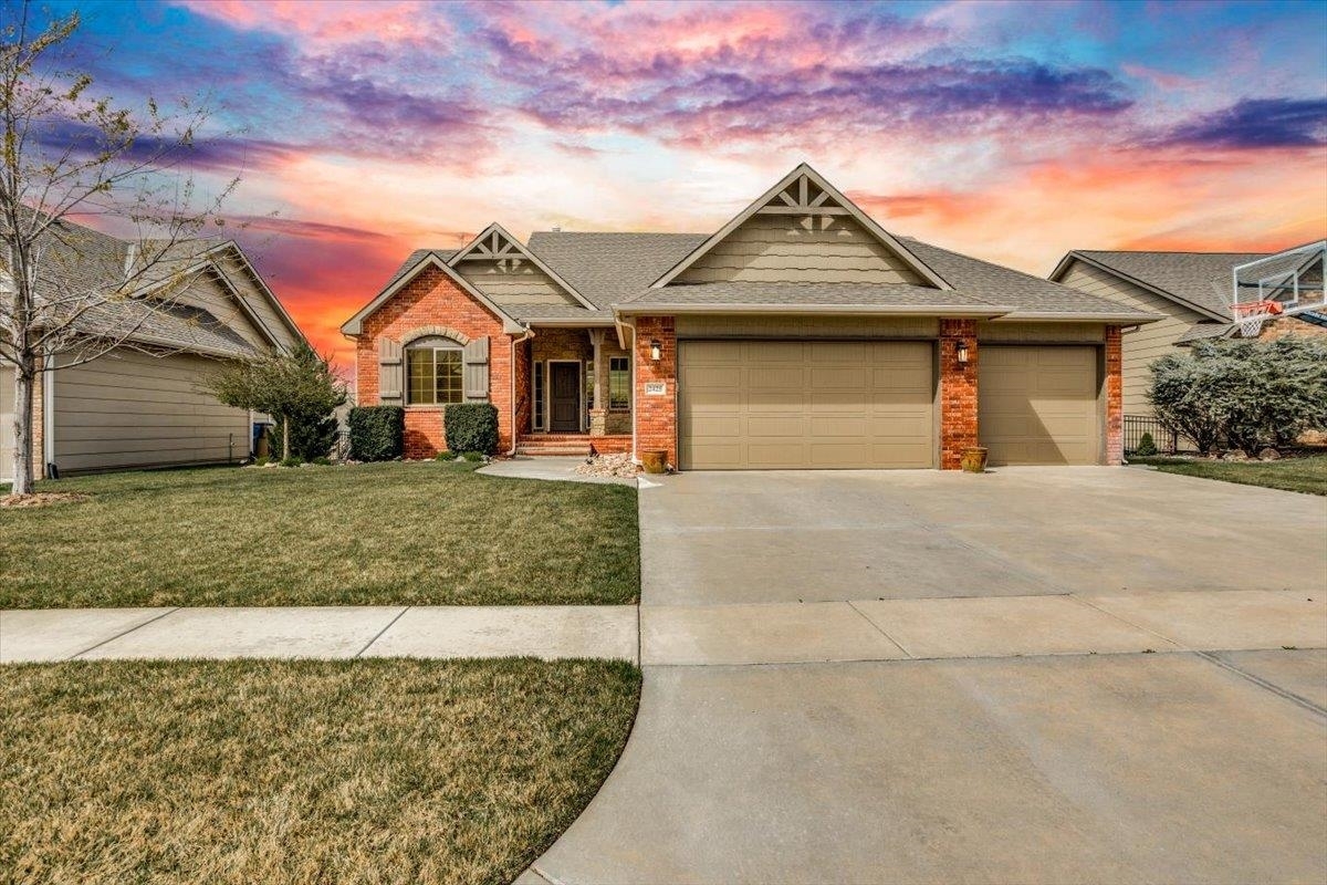 2425 N Sawgrass Ct  Derby KS 67037 photo