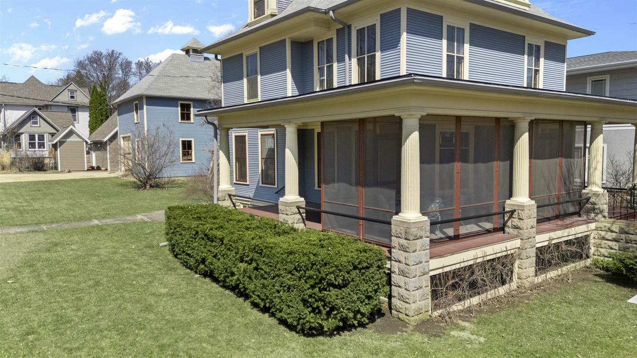 Property Photo: 1922 Adams Street WI 53711