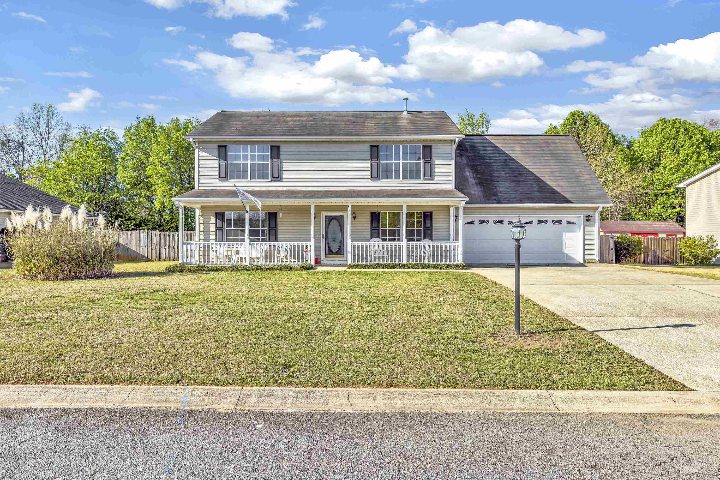 Property Photo: 323 Lacey Leaf Court SC 29307