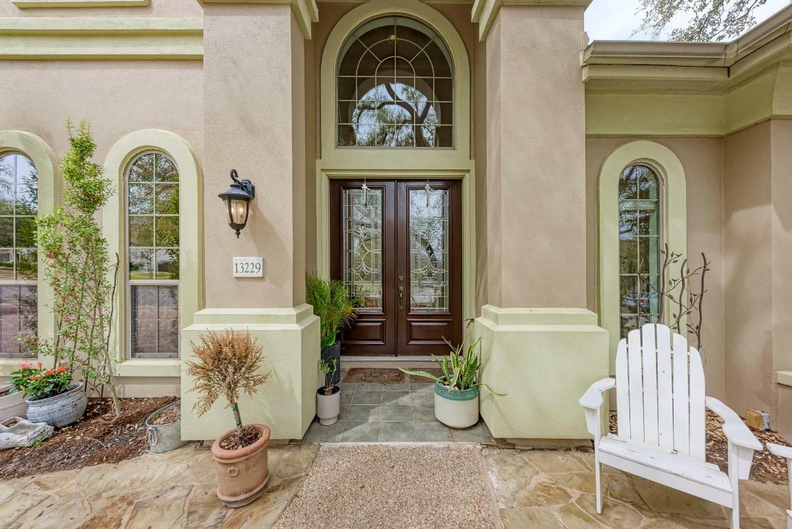 Property Photo: 13229 Country Trails Lane TX 78732