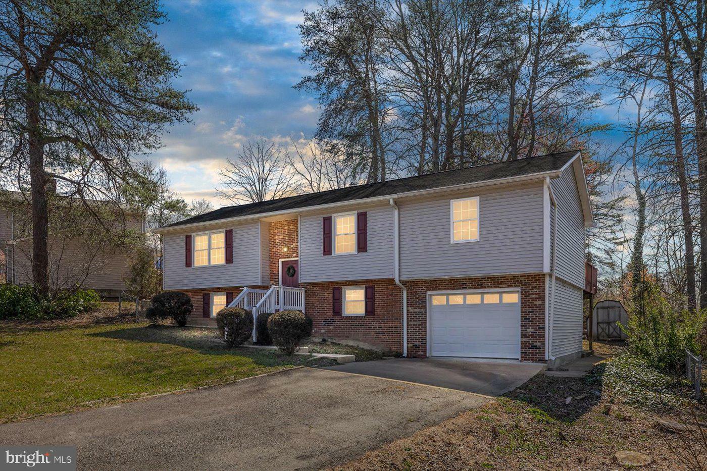Property Photo: 6012 Collier Drive VA 22407