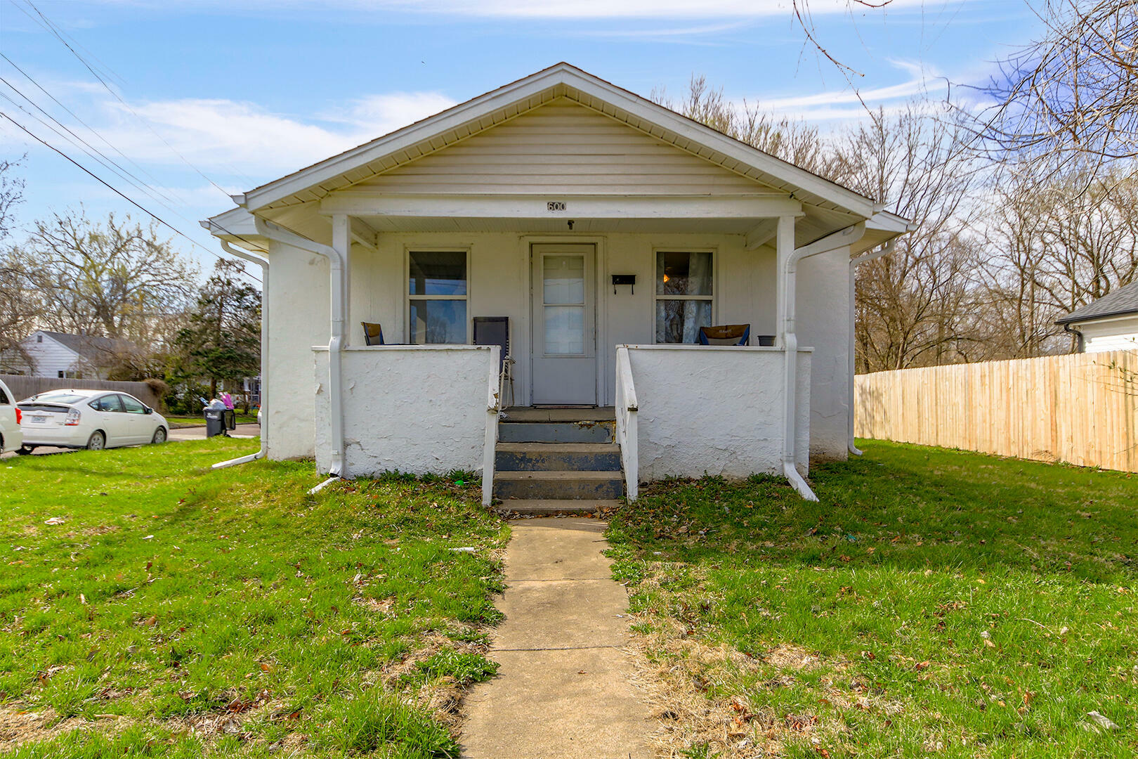 Property Photo: 600 W Worley St MO 65203
