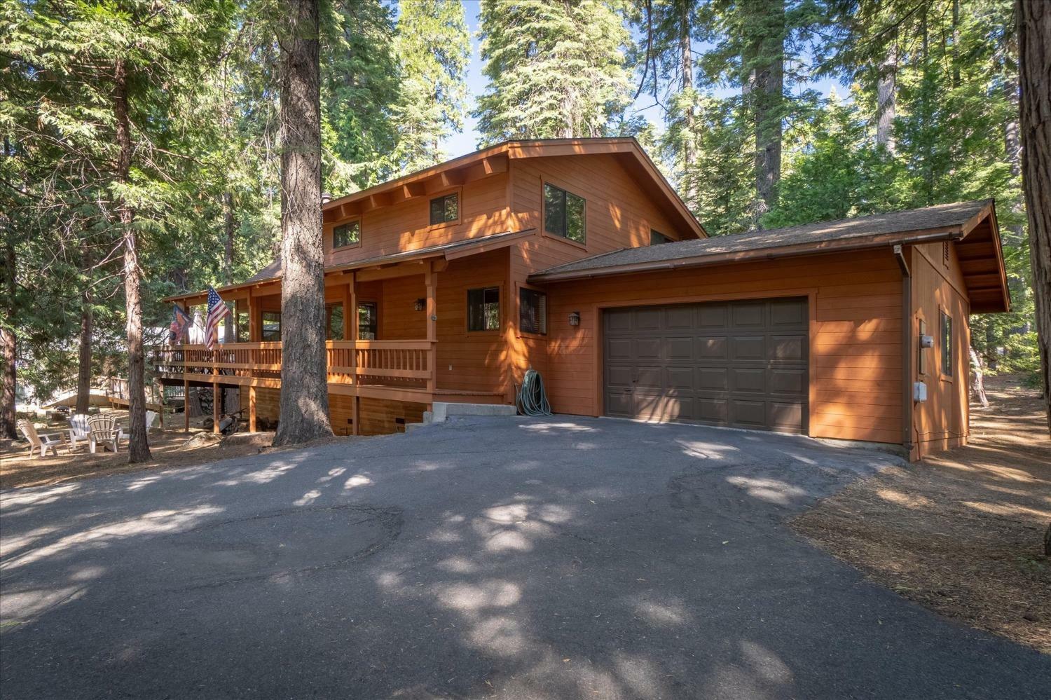 Property Photo: 2821 Tahos Drive CA 95223