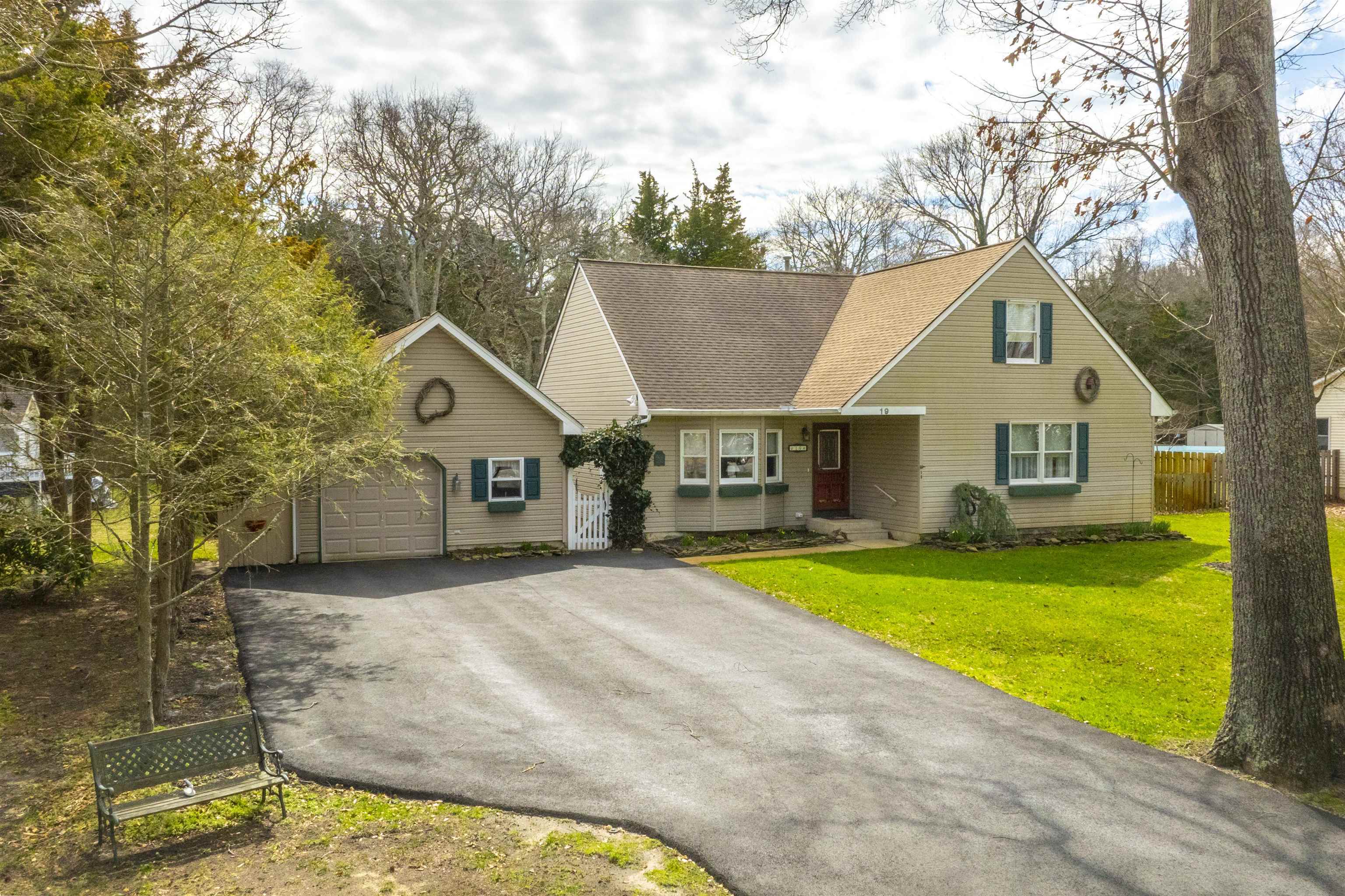 Property Photo: 19 Lomurno NJ 08210