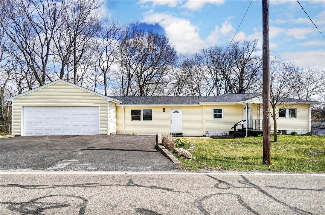 Property Photo:  4690 Tipp Elizabeth Road  OH 45371 