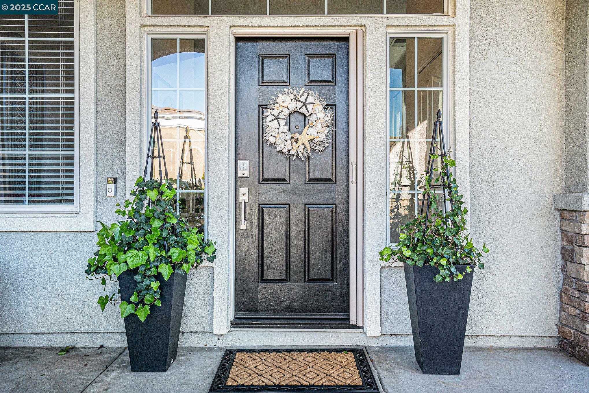 Property Photo:  2060 Kent Dr  CA 94513 