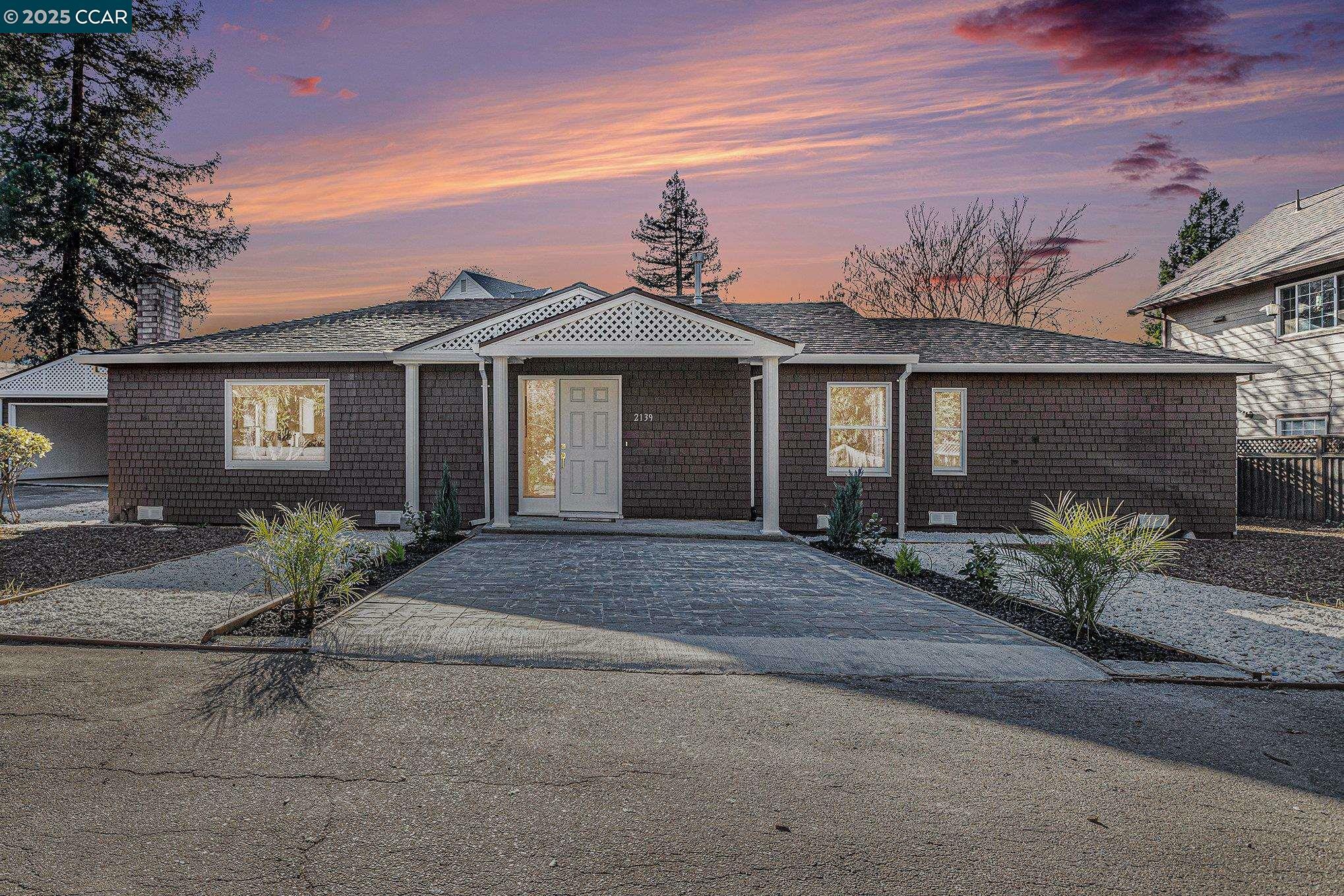 Property Photo: 2139 Whyte Park Ave CA 94595
