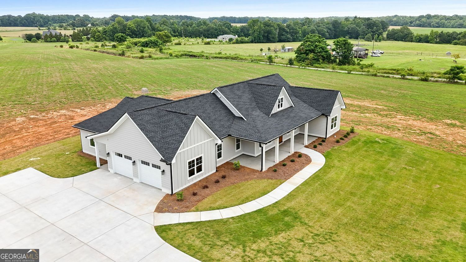 Property Photo: 125 Sardis Church Road GA 30204